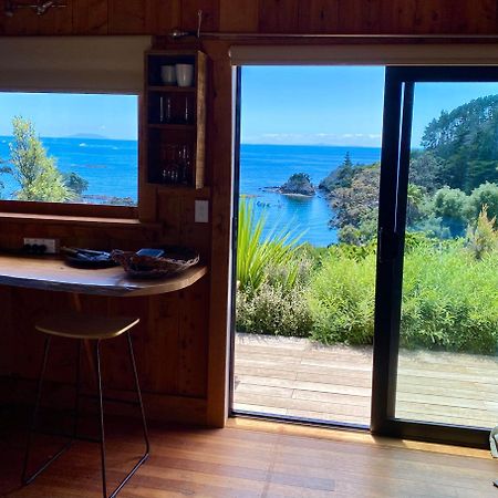 Kereru Cabin - Spectacular Seaviews, Rustic, Glamping Eco Adventure Palm Beach Dış mekan fotoğraf